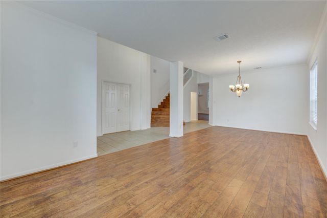 16464 Beewood Glen Drive, Sugar Land, TX 77498