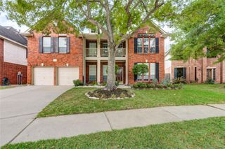 16464 Beewood Glen Drive, Sugar Land, TX 77498