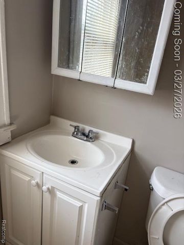 15853 Marlowe Street, Detroit, MI 48227