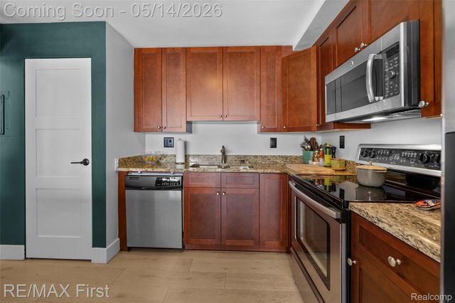 1001 W Jefferson Avenue 6B, Detroit, MI 48226