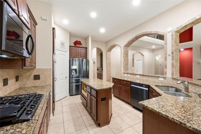 13903 Alex Landing Drive, Humble, TX 77396