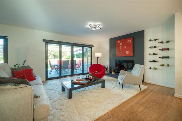 7330 Hunters Branch Drive, Atlanta, GA 30328