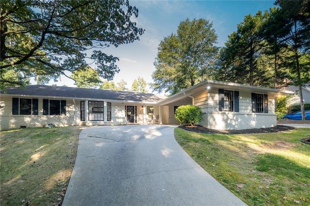 7330 Hunters Branch Drive, Atlanta, GA 30328