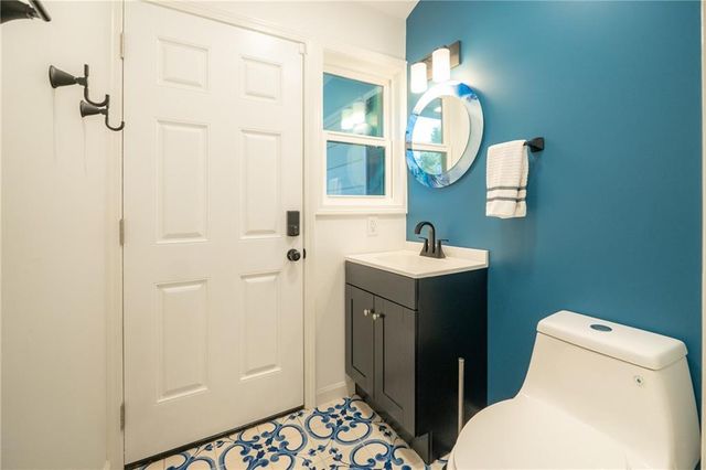 7330 Hunters Branch Drive, Atlanta, GA 30328