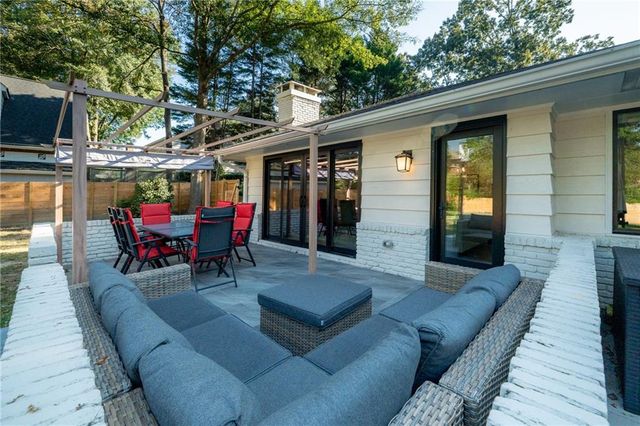 7330 Hunters Branch Drive, Atlanta, GA 30328