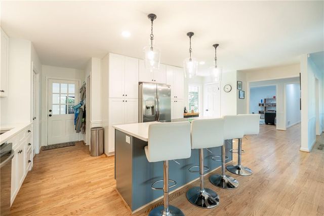 7330 Hunters Branch Drive, Atlanta, GA 30328