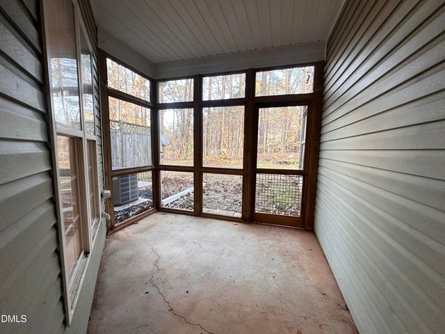 27 Great View Court, Clayton, NC 27527