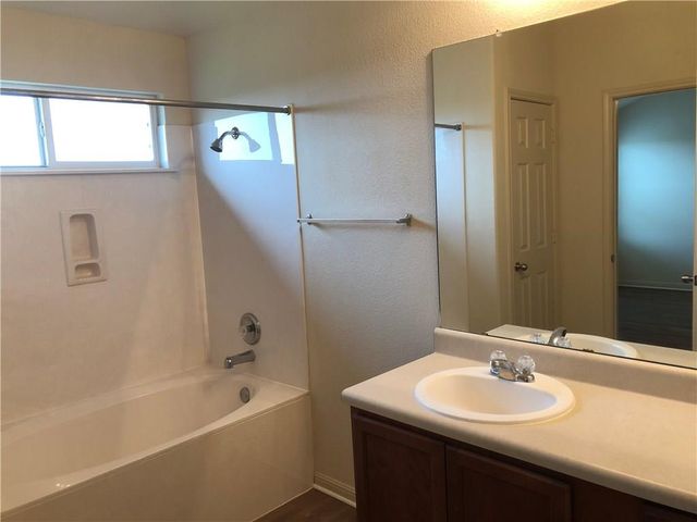 13316 Pine Needle ST, Manor, TX 78653