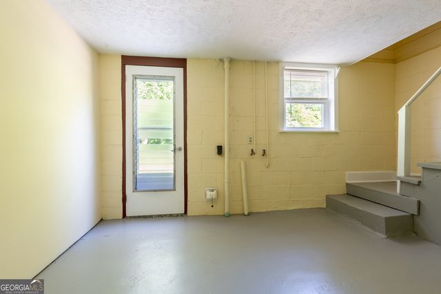 226 Flora Avenue SE, Rome, GA 30161