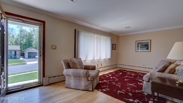 2 Birchwood Road, Jamesburg, NJ 08831