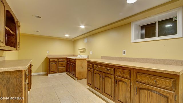 2 Birchwood Road, Jamesburg, NJ 08831