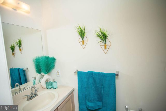 7706 JUNIPER LN, Palmyra, NJ 08065