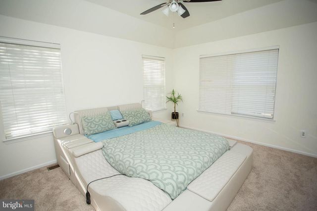 7706 JUNIPER LN, Palmyra, NJ 08065