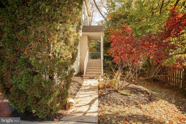 7706 JUNIPER LN, Palmyra, NJ 08065