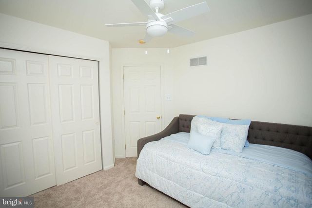 7706 JUNIPER LN, Palmyra, NJ 08065