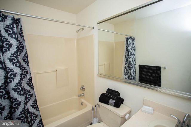 7706 JUNIPER LN, Palmyra, NJ 08065