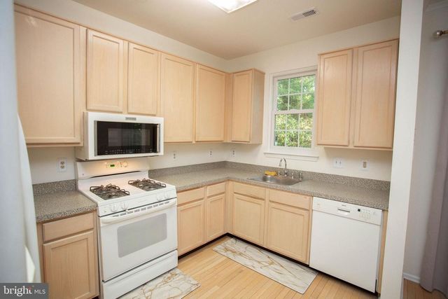 7706 JUNIPER LN, Palmyra, NJ 08065