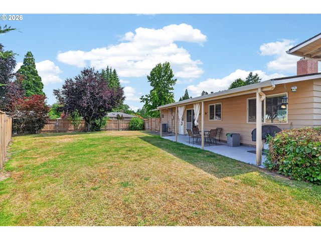 755 Ne DELSEY Rd, Hillsboro, OR 97124