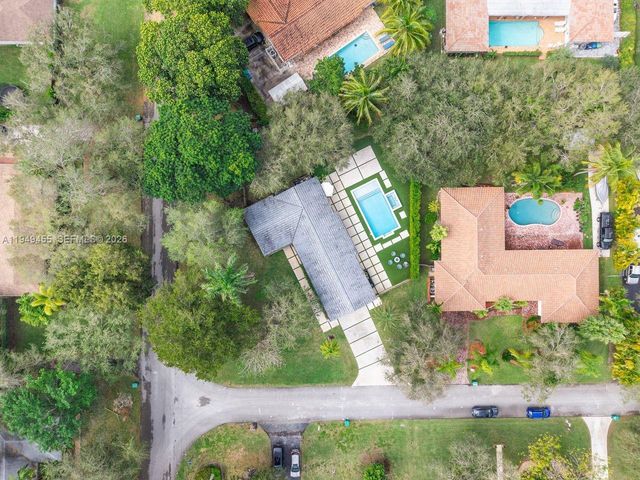 7601 SW 165th Ter, Palmetto Bay, FL 33157