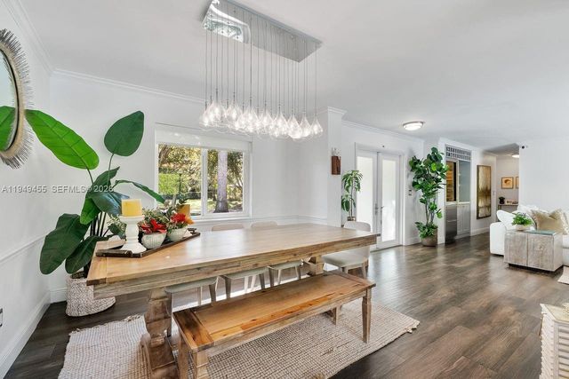 7601 SW 165th Ter, Palmetto Bay, FL 33157