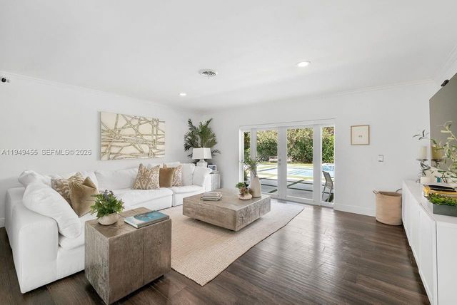 7601 SW 165th Ter, Palmetto Bay, FL 33157