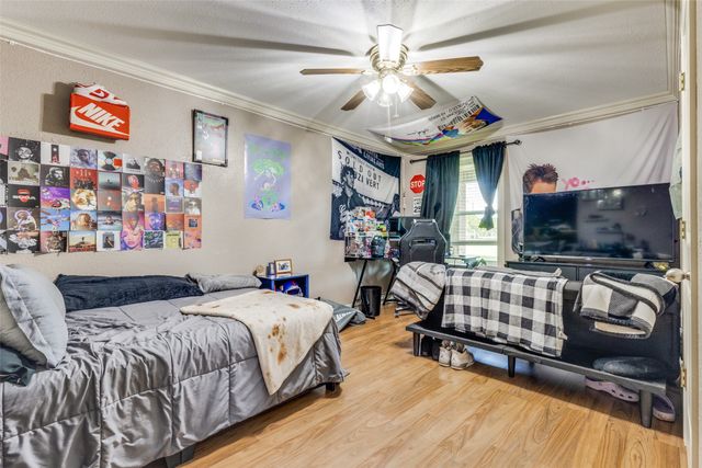 1590 Farm Road 2352, Sumner, TX 75486