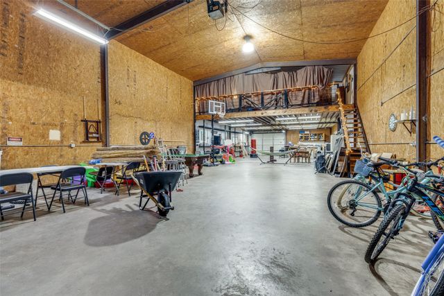 1590 Farm Road 2352, Sumner, TX 75486