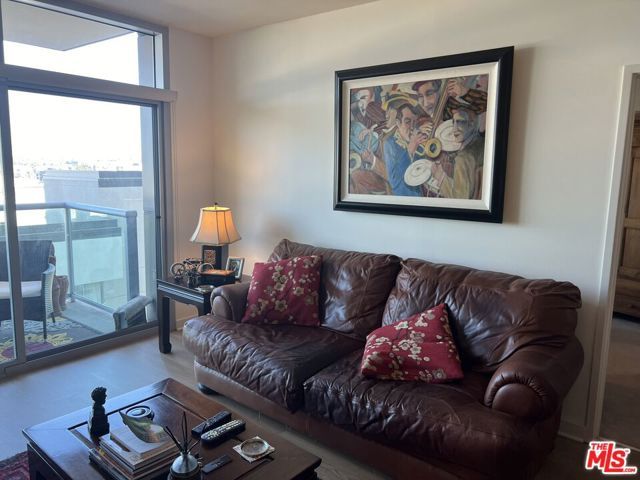 13700 Marina Pointe Drive 722, Marina Del Rey, CA 90292