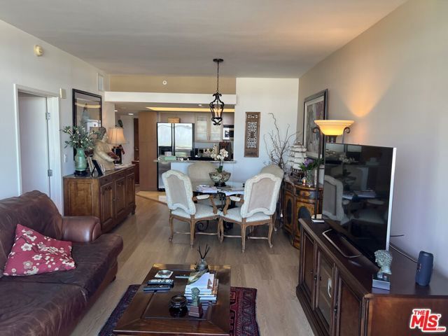 13700 Marina Pointe Drive 722, Marina Del Rey, CA 90292