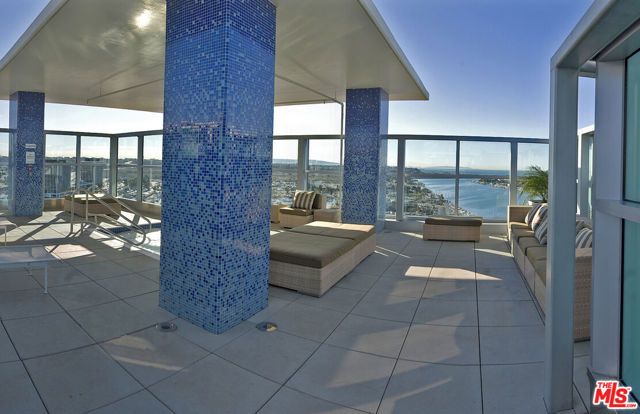 13700 Marina Pointe Drive 722, Marina Del Rey, CA 90292