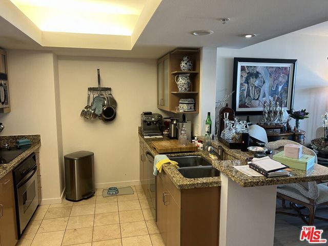 13700 Marina Pointe Drive 722, Marina Del Rey, CA 90292