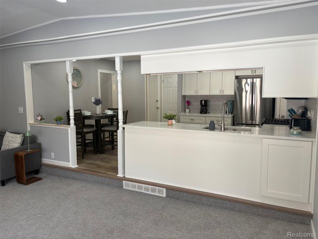 13842 Heritage Street, Riverview, MI 48193