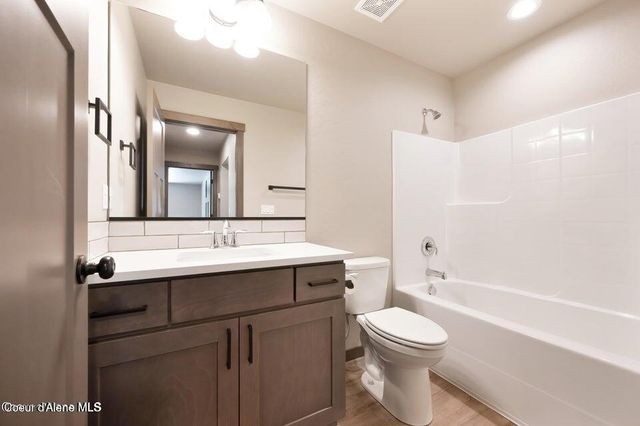 1165 Jersey St, Sandpoint, ID 83864