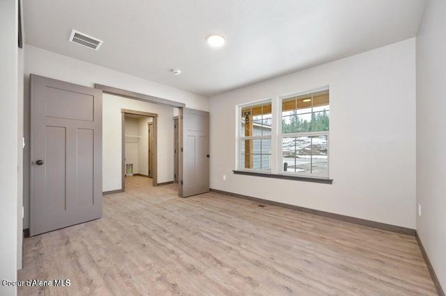 1165 Jersey St, Sandpoint, ID 83864