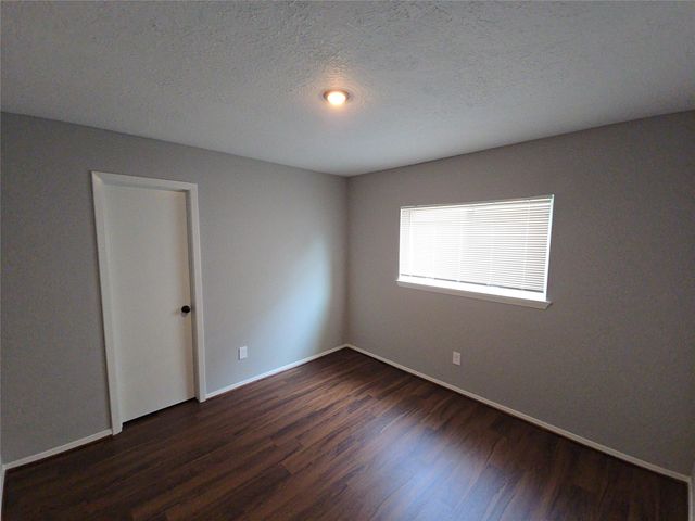 19415 Southaven Drive, Houston, TX 77084