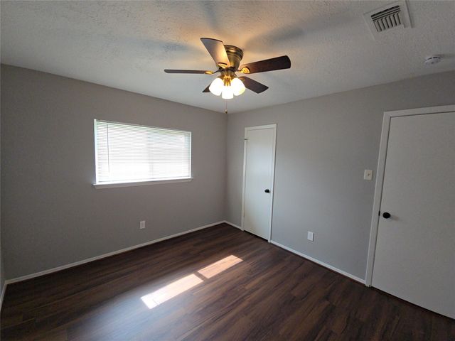 19415 Southaven Drive, Houston, TX 77084