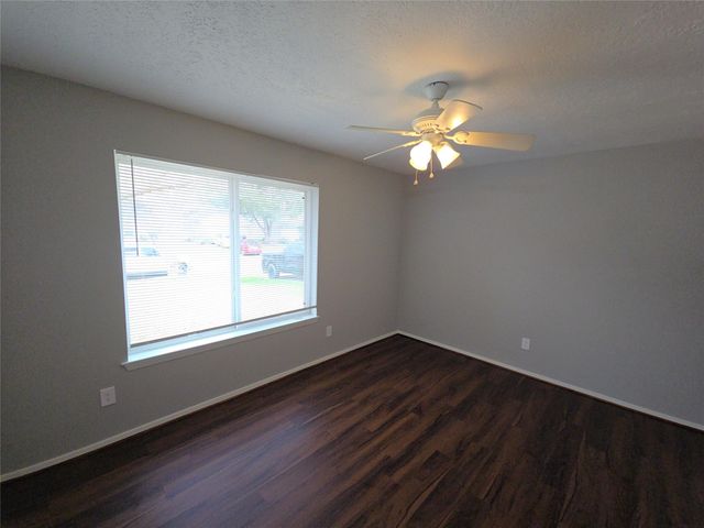 19415 Southaven Drive, Houston, TX 77084