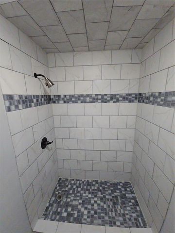 19415 Southaven Drive, Houston, TX 77084