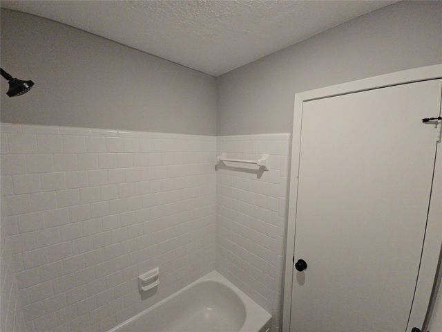 19415 Southaven Drive, Houston, TX 77084