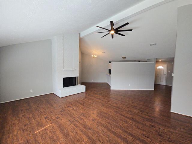 19415 Southaven Drive, Houston, TX 77084