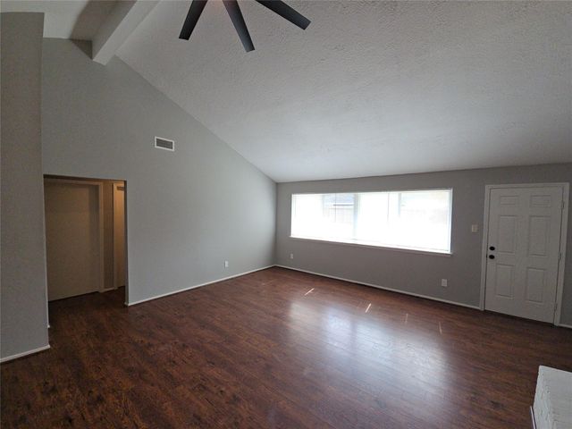 19415 Southaven Drive, Houston, TX 77084