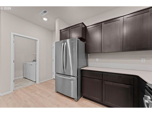 16117 Nw RELIANCE Ln, Portland, OR 97229