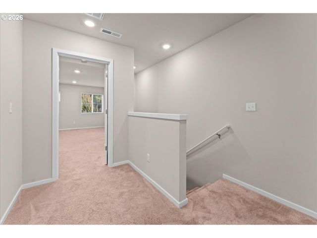 16117 Nw RELIANCE Ln, Portland, OR 97229