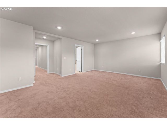 16117 Nw RELIANCE Ln, Portland, OR 97229