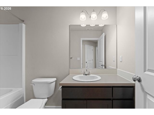 16117 Nw RELIANCE Ln, Portland, OR 97229