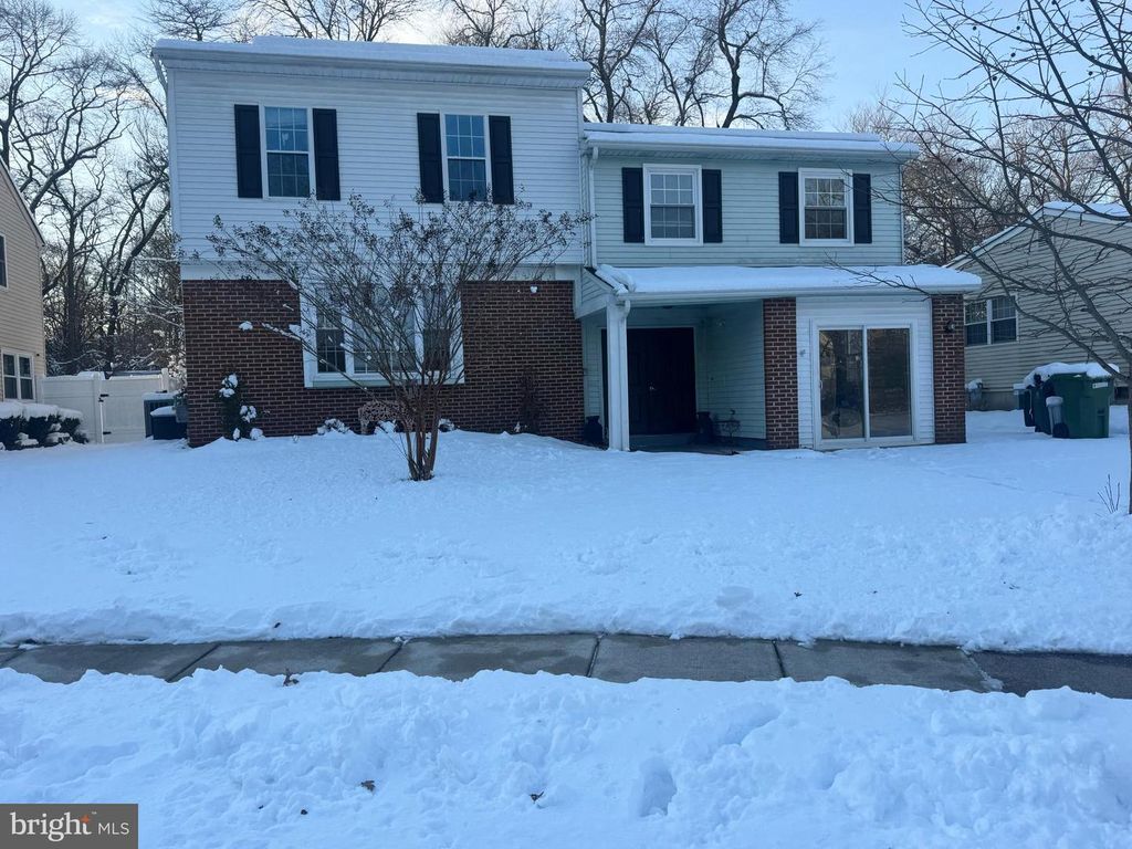 1 KENDALL CT, Marlton, NJ 08053