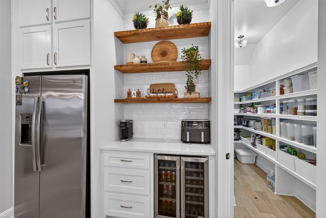 168 N Canal Drive, Bossier City, LA 71111