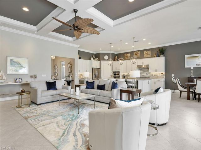 8989 Bahama Swallow WAY, Naples, FL 34120