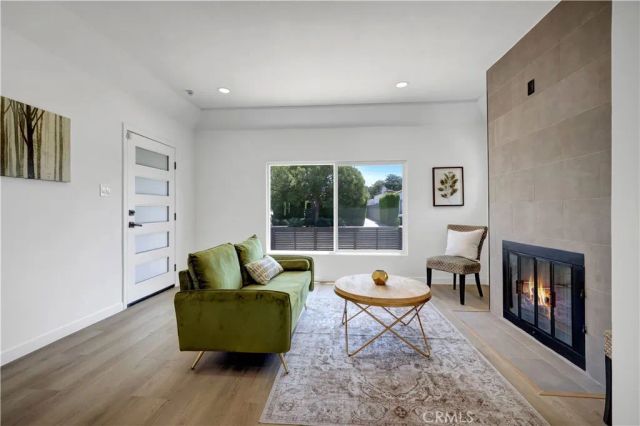 3515 S Norton, Los Angeles, CA 90018