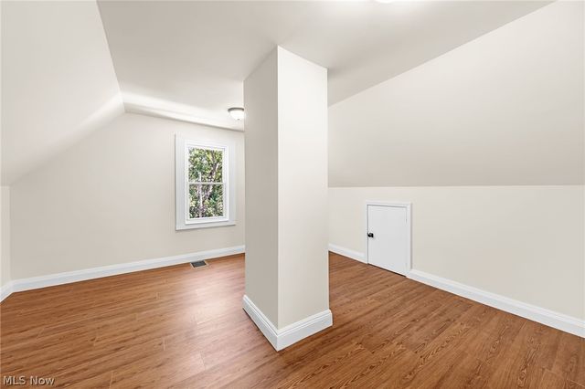 2165 W 95th Street, Cleveland, OH 44102